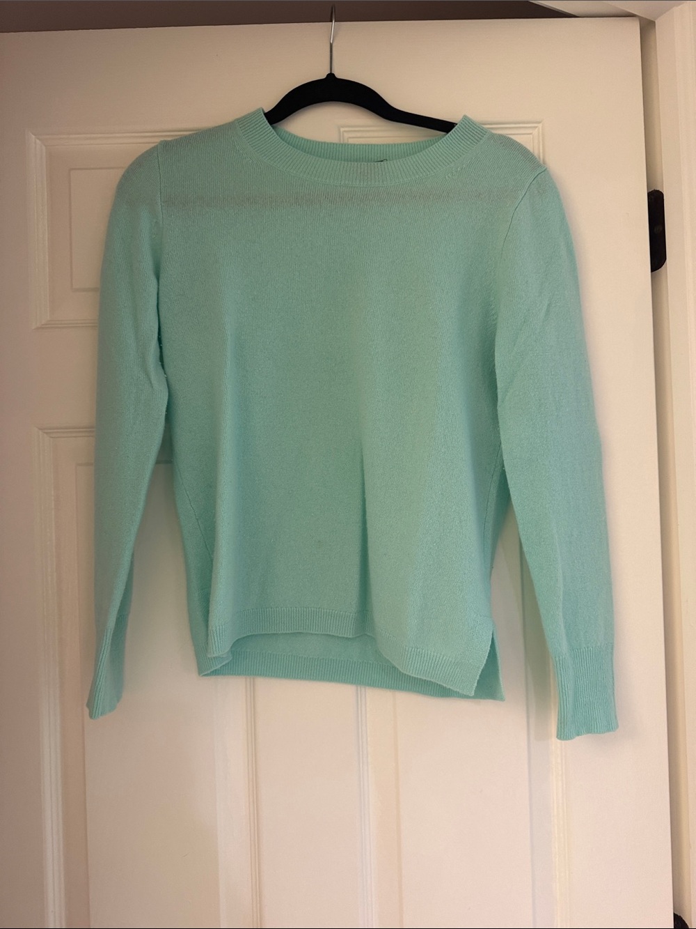 Crewneck Women’s Sweater in light blue